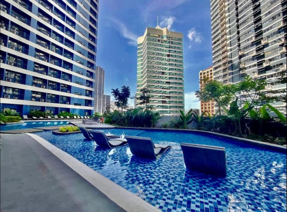 Apartment Condo In Air Residences Makati Wifi Netflix Disney, Pool & Mall Manila Exterior photo