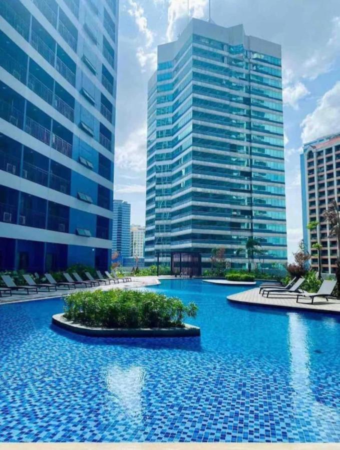 Apartment Condo In Air Residences Makati Wifi Netflix Disney, Pool & Mall Manila Exterior photo