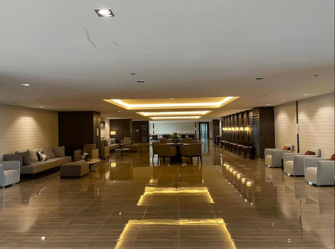 Apartment Condo In Air Residences Makati Wifi Netflix Disney, Pool & Mall Manila Exterior photo